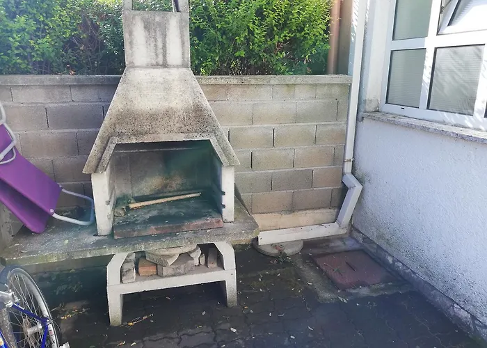 White House * Turanj